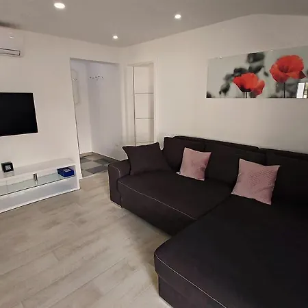 Dama Apartman